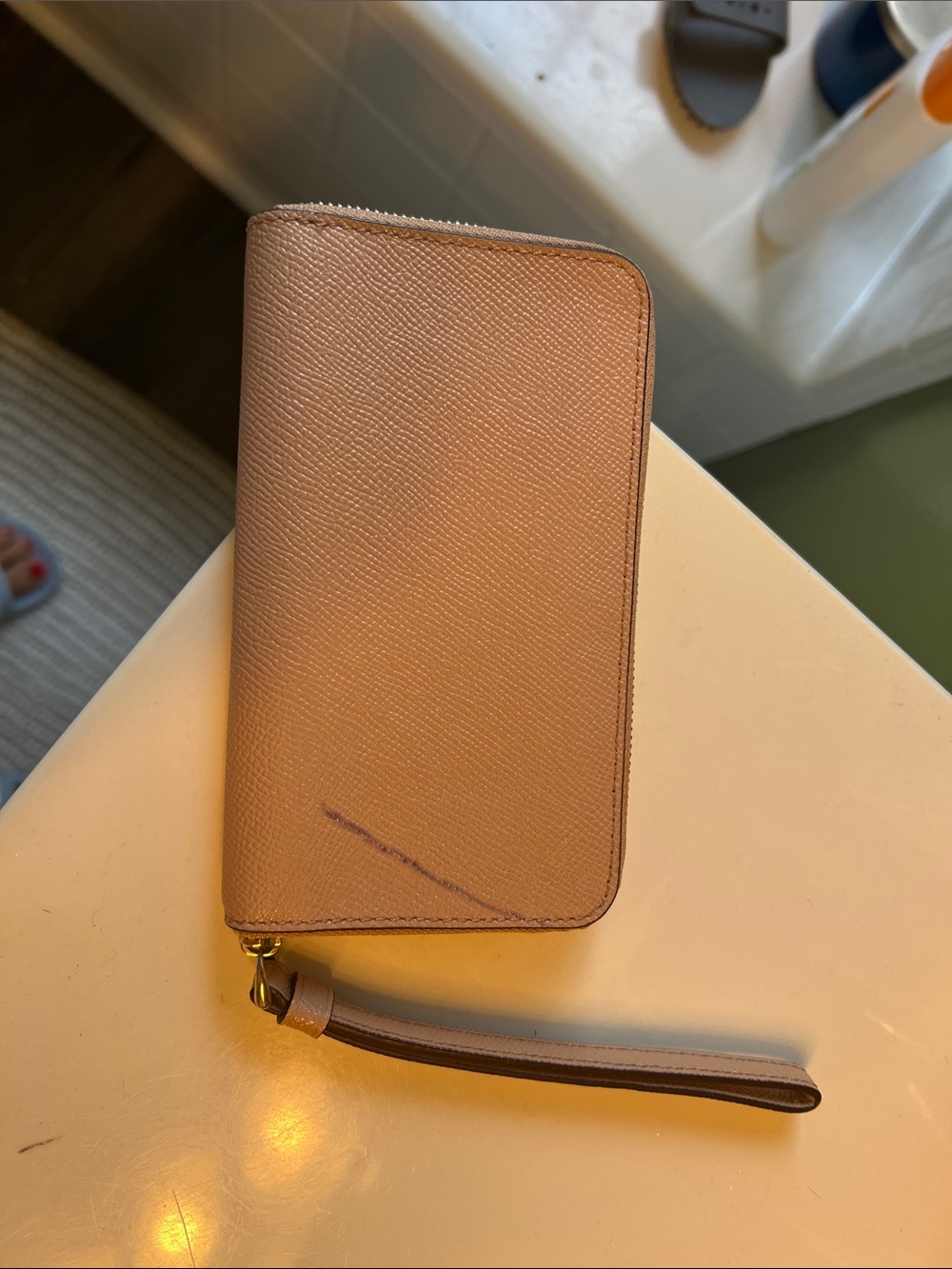 Coach Blush Pink Leather Zip Wristlet - Picture 2 of 3